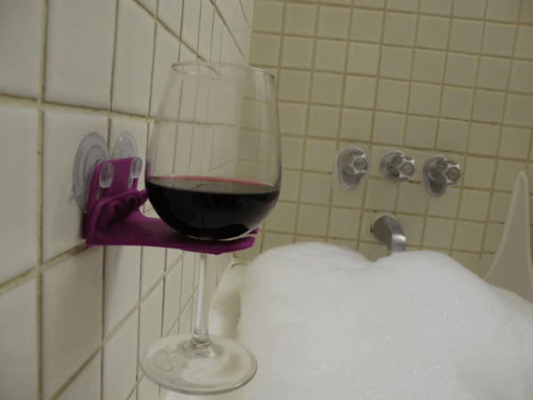3D Printing’s Solution to Your Bathroom Problems: Wine Glass Holders